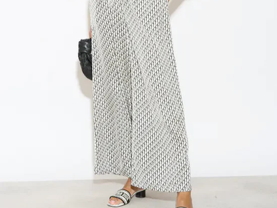 Trendy women’s trousers UK